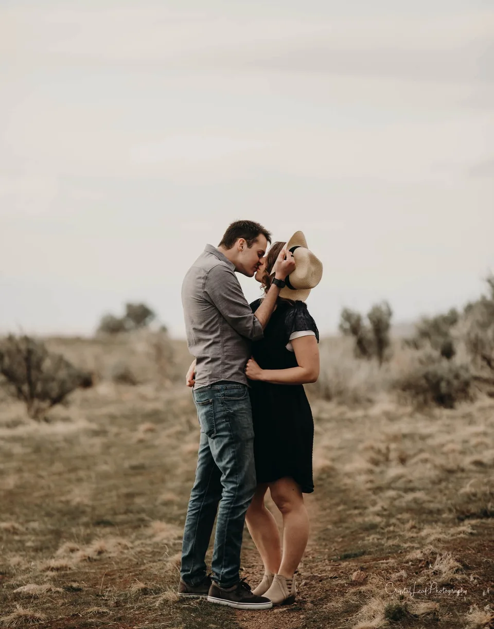 Engagement photography by Crystal Leaf Photography, North Ogden, Utah